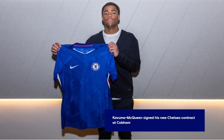 竞技宝APP-切尔西官方：青训边锋麦奎因签下职业合同，曾单场上演大四喜