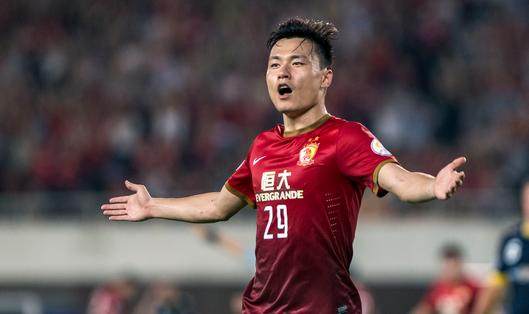 竞技宝官网-中国足球绝不能走西方之路②：1人踢球99人上补习班